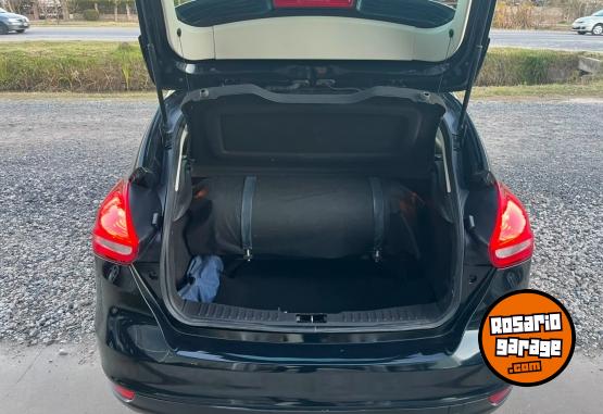 Autos - Ford Focus 2016 GNC 160000Km - En Venta