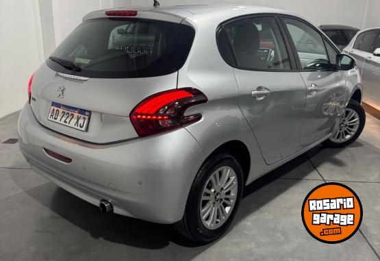 Autos - Peugeot 208 1.6 Allure Nav 2019 Nafta 130000Km - En Venta