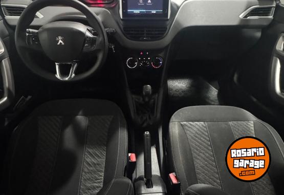 Autos - Peugeot 208 1.6 Allure Nav 2019 Nafta 130000Km - En Venta