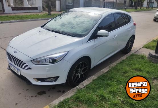 Autos - Ford Focus 2017 Nafta 80000Km - En Venta