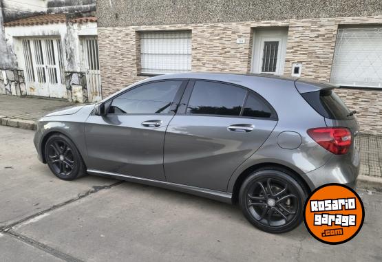 Autos - Mercedes Benz A200 2016 Nafta 120000Km - En Venta