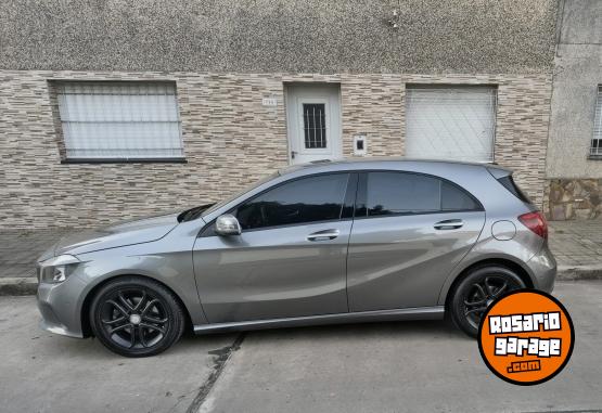 Autos - Mercedes Benz A200 2016 Nafta 120000Km - En Venta