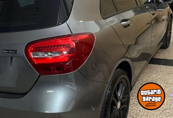 Autos - Mercedes Benz A200 2016 Nafta 120000Km - En Venta