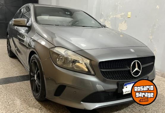 Autos - Mercedes Benz A200 2016 Nafta 120000Km - En Venta