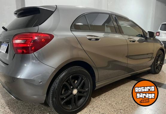 Autos - Mercedes Benz A200 2016 Nafta 120000Km - En Venta