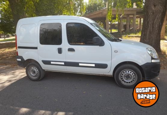 Utilitarios - Renault Kangoo 2017 Nafta 129400Km - En Venta