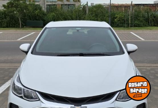 Autos - Chevrolet Cruze LT 2020 Nafta 128000Km - En Venta