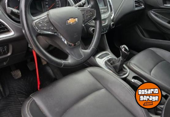 Autos - Chevrolet Cruze LT 2020 Nafta 128000Km - En Venta