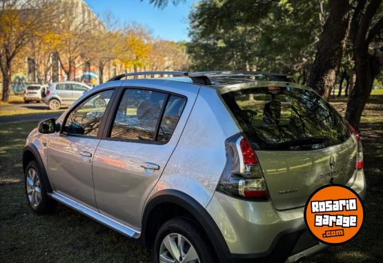 Autos - Renault Sandero STEPWAY Privilege 2013 Nafta 105000Km - En Venta