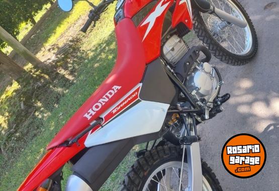 Motos - Honda XR 250 2022 Nafta 13000Km - En Venta