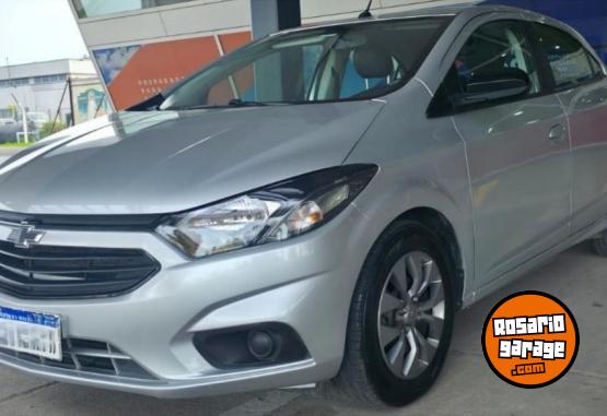 Autos - Chevrolet Onix Joy Black 1.4 2022 Nafta 85438Km - En Venta