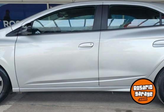 Autos - Chevrolet Onix Joy Black 1.4 2022 Nafta 85438Km - En Venta
