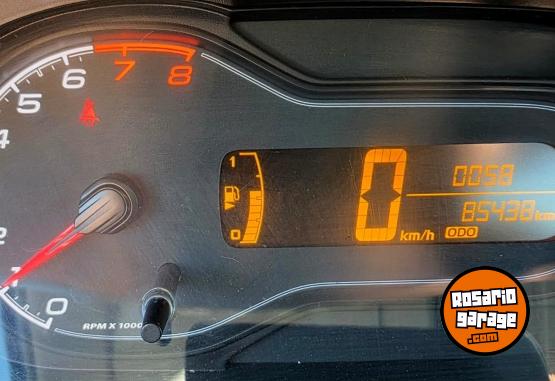 Autos - Chevrolet Onix Joy Black 1.4 2022 Nafta 85438Km - En Venta