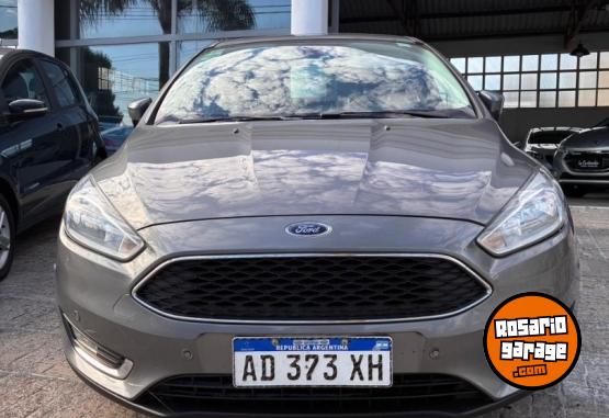 Autos - Ford Focus SE Plus 2018 Nafta 105000Km - En Venta