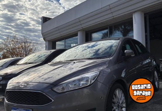 Autos - Ford Focus SE Plus 2018 Nafta 105000Km - En Venta