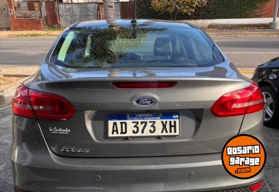 Autos - Ford Focus SE Plus 2018 Nafta 105000Km - En Venta