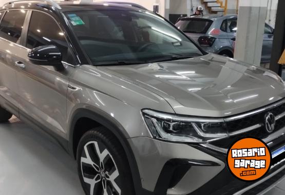 Autos - Volkswagen TAOS HIGHLINE BITONO 2024 Nafta 17000Km - En Venta