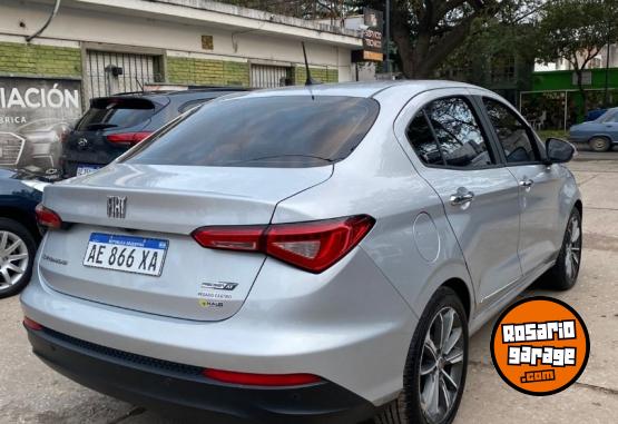 Autos - Fiat Cronos Precision 1.8 AT 2021 Nafta 66000Km - En Venta