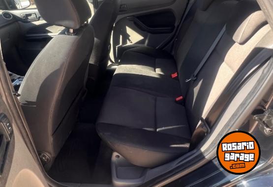 Autos - Ford Focus 2012 Nafta 255000Km - En Venta