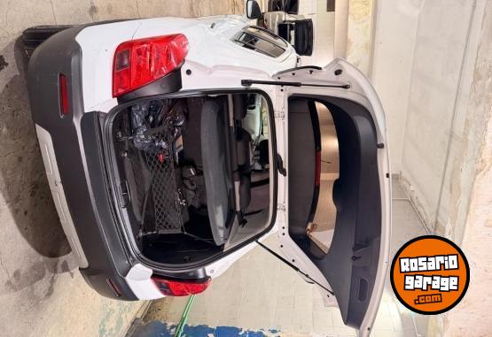 Autos - Chevrolet Tracker 1.8 LTZ 2014 Nafta 112000Km - En Venta