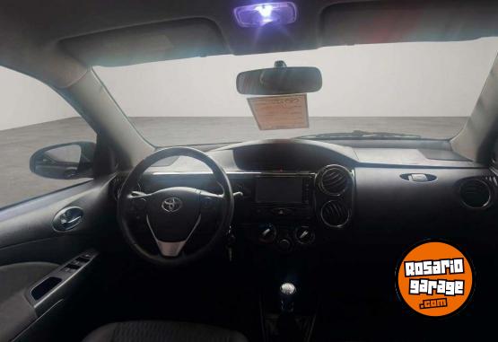 Autos - Toyota Etios XLS 1.5 4p 2018 Nafta 91652Km - En Venta