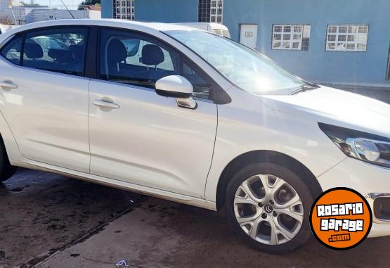 Autos - Citroen 4 Lounge Feel Pack HDi 11 2022 Nafta 156000Km - En Venta