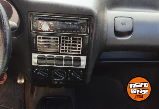 Autos - Volkswagen Gol power G2 2003 Nafta 322000Km - En Venta