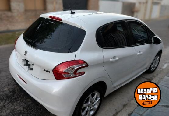 Autos - Peugeot 208 Allure 1.5 2014 Nafta 125000Km - En Venta