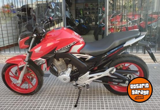 Motos - Honda CB 250 Twister 2022 Nafta 9350Km - En Venta