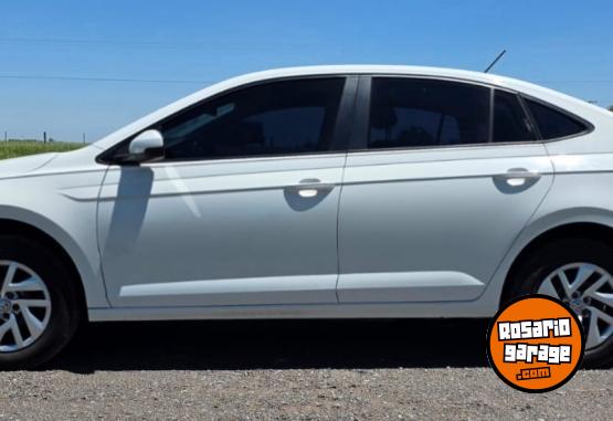 Autos - Volkswagen VIRTUS TRENDLINE 2020 Nafta 225000Km - En Venta