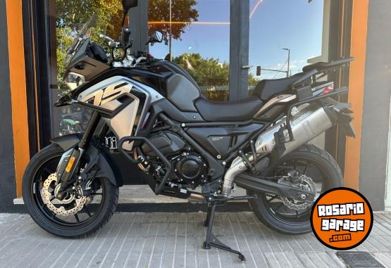 Motos - Voge DS 650 SHAD 2024 Nafta 1Km - En Venta