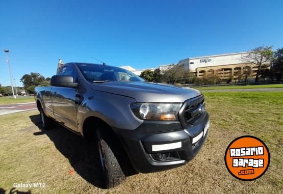 Camionetas - Ford Ranger 2018 Diesel 207000Km - En Venta