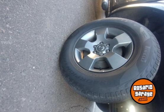 Accesorios para Autos - Cubiertas 255 70 16 - En Venta