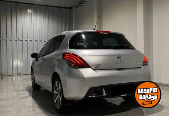 Autos - Peugeot 308 2017 Nafta 90000Km - En Venta