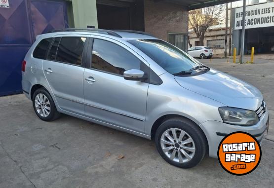Autos - Volkswagen Suran 2011 Nafta 1Km - En Venta