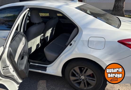 Autos - Toyota Corolla XEI Pack 2016 Nafta 102000Km - En Venta