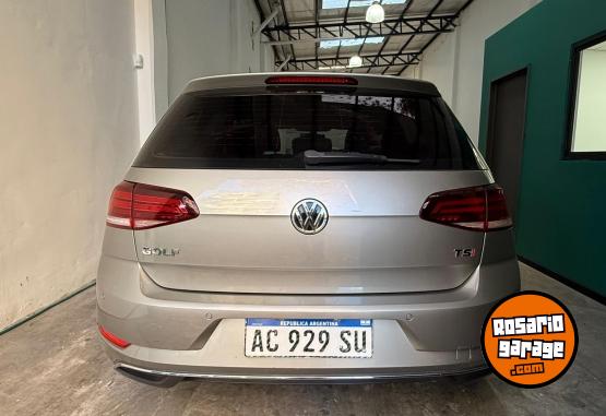 Autos - Volkswagen Golf Comfortline TSI DSG 2018 Nafta 97000Km - En Venta