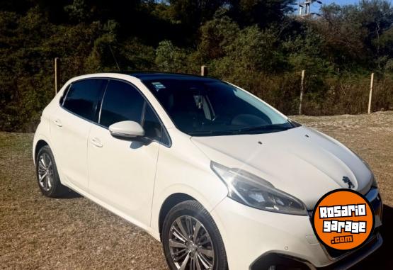 Autos - Peugeot 208 FELINE PACK CUIR 2016 Nafta 120000Km - En Venta