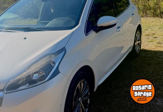 Autos - Peugeot 208 FELINE PACK CUIR 2016 Nafta 120000Km - En Venta