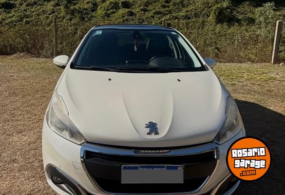 Autos - Peugeot 208 FELINE PACK CUIR 2016 Nafta 120000Km - En Venta