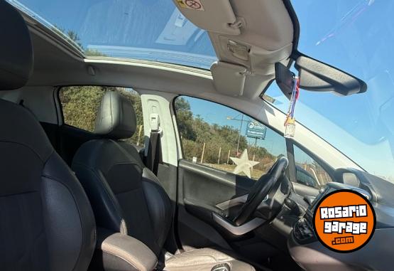 Autos - Peugeot 208 FELINE PACK CUIR 2016 Nafta 120000Km - En Venta