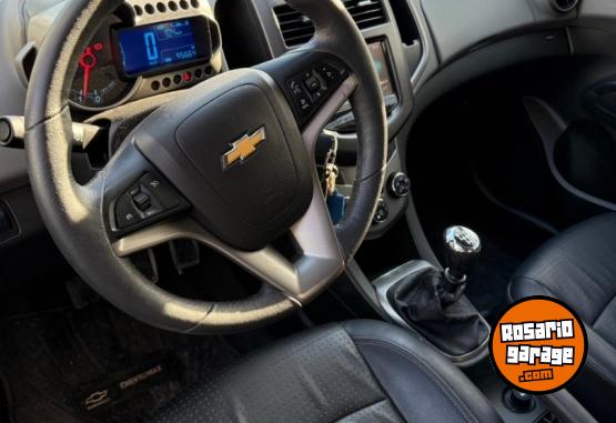 Autos - Chevrolet Sonic 2017 Nafta 97000Km - En Venta