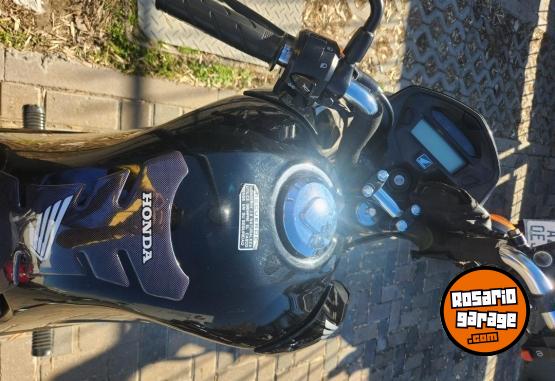Motos - Honda New titan 150 2019 Nafta 15500Km - En Venta