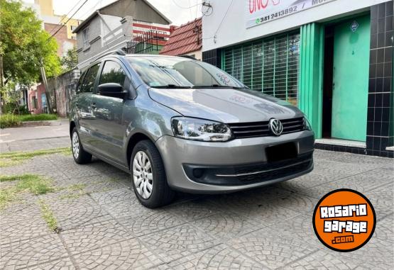 Autos - Volkswagen SURAN CONFORT 2014 Nafta 150000Km - En Venta