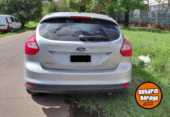 Autos - Ford FOCUS III 5P 2.OL N MT SE 2015 Nafta 168000Km - En Venta