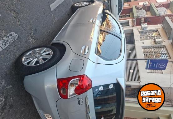 Autos - Toyota Etios 2016 Nafta 96003Km - En Venta