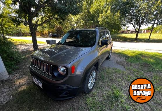 Camionetas - Jeep RENEGADE SPORT 1.8 MANUAL 2019 Nafta 111000Km - En Venta