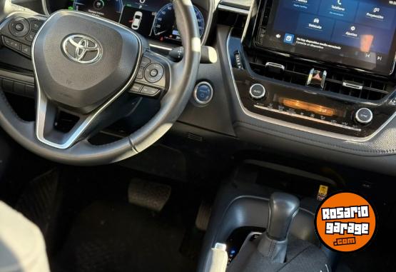 Autos - Toyota Corolla 1.8 seg hybrid 2024 Nafta 8000Km - En Venta