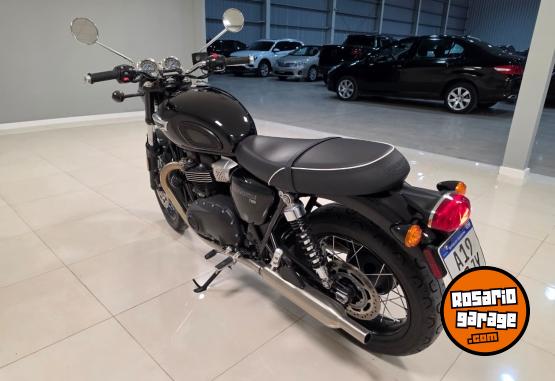Motos - Triumph Boneville t100 2023 Nafta 2300Km - En Venta