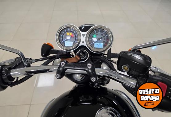 Motos - Triumph Boneville t100 2023 Nafta 2300Km - En Venta